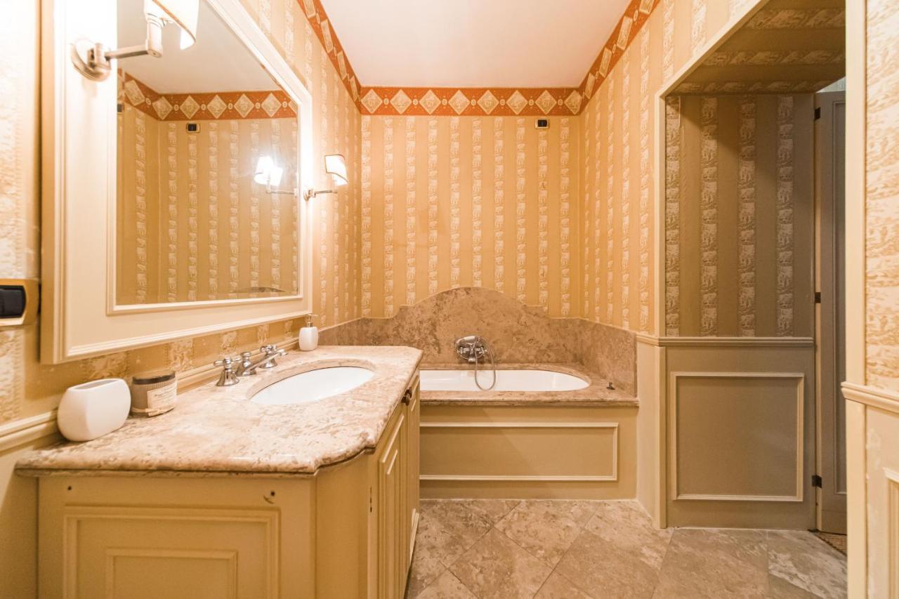 Apartamento Lussuoso Nel Cuore Di Bolonia