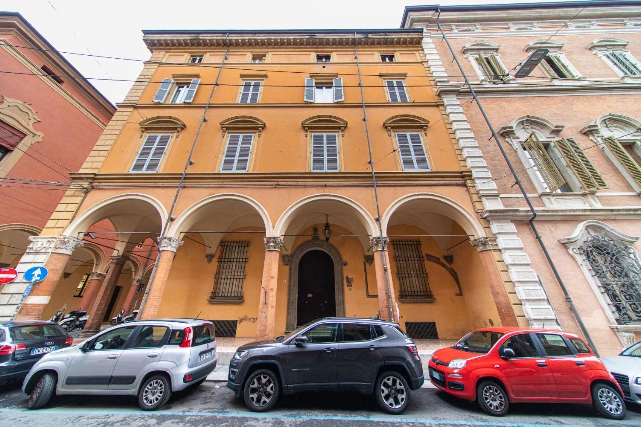 Lussuoso Nel Cuore Di * Bolonia